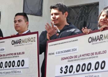 Entrega Omar Muñoz la mitad de su salario para beneficio de Cuatlancingo