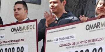 Entrega Omar Muñoz la mitad de su salario para beneficio de Cuatlancingo