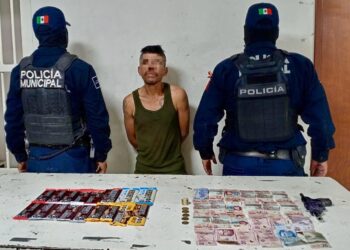 Detienen a presunto ladrón en Cuautlancingo con armas y dinero robado