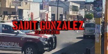 Hallaron sin vida a un hombre con signos de violencia y dentro de un vehículo en Tepeaca.