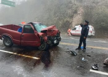 Accidente automovilístico cobra la vida de una persona en la Virreyes-Teziutlán.