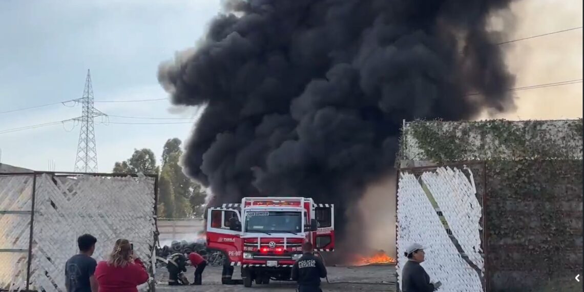 Atiende Coronango 3 incendios en Ocotlán