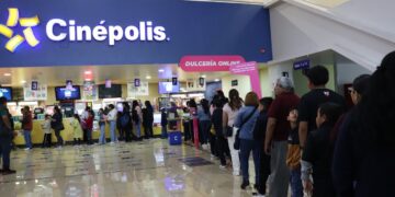 Más de 1200 cholultecas disfrutaron de funciones de cine gratuitas