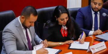 Firma Gobierno de Cholula convenio en favor de las y los migrantes