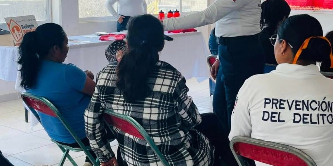 Ocoyucan promueve la prevención del delito con módulos informativos en la Colonia Miguel Cruz