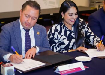 Firma Gobierno de Cholula convenio de colaboración con la Cámara de Comercio