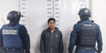 Elementos de Seguridad Ciudadana de Cuautlancingo detienen a hombre por portación de arma de fuego