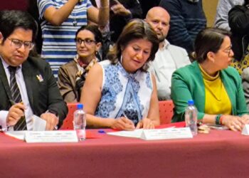 La UTH firma convenio de colaboración y forma parte del Consejo Consultivo de Ciencias, Humanidades, Tecnología e Innovación para fortalecer la alianza estratégica en beneficio de Puebla