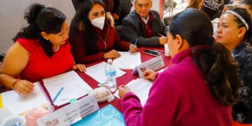 Gobierno de Cholula acerca a servidores públicos a las juntas auxiliares