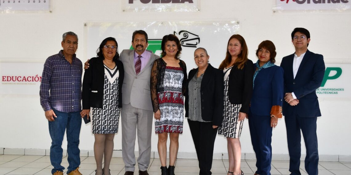 Firma convenio colaboración UTH-COBAEP