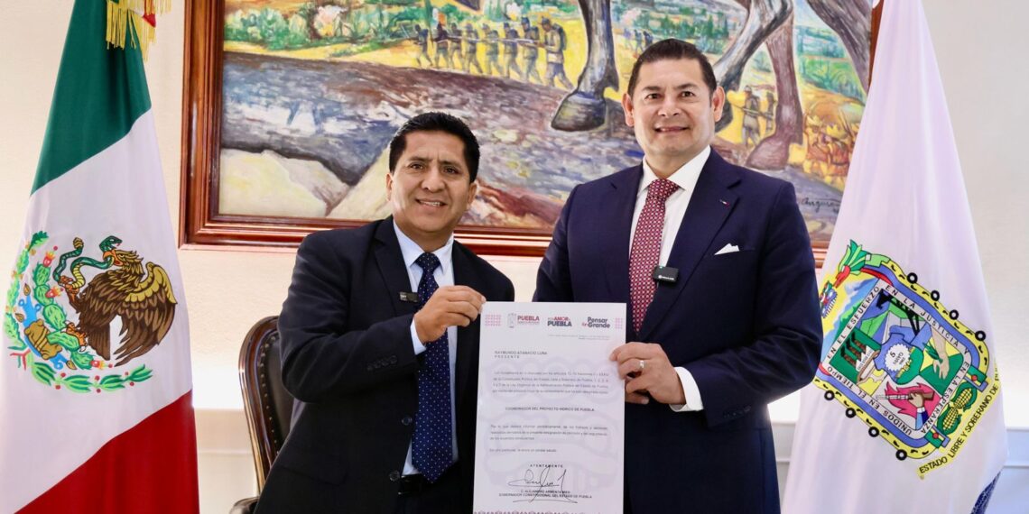 El Gobernador del Estado, Alejandro Armenta tomó protesta a Raymundo Atanacio  como Coordinador del Plan Hídrico en Puebla