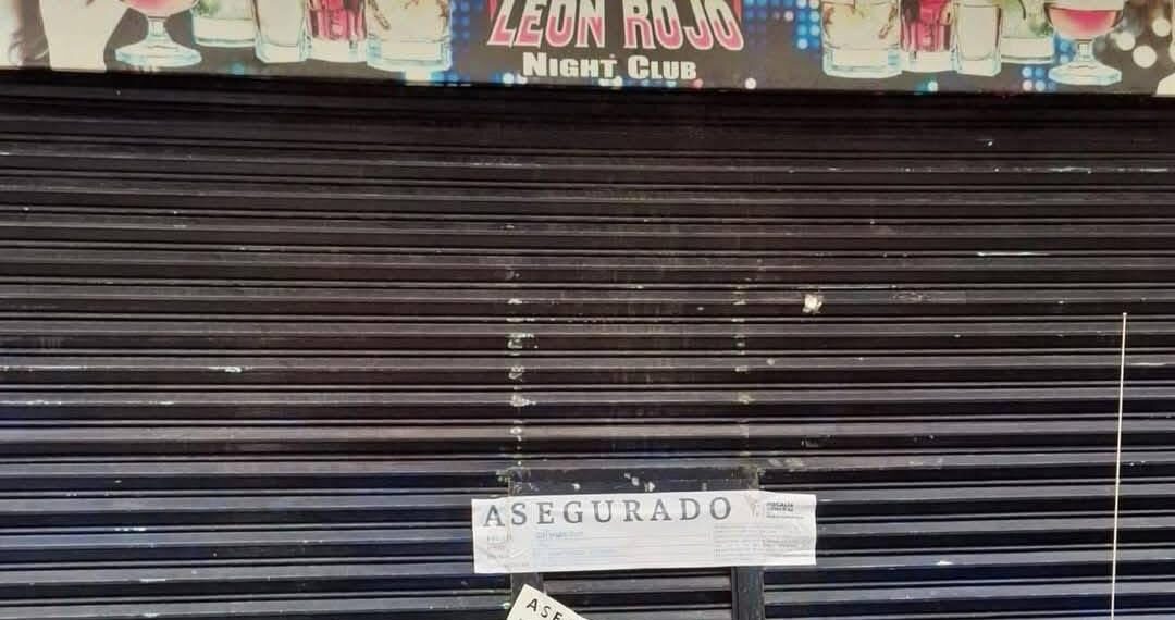 Clausuran antros en Texmelucan relacionados con la venta de drogas