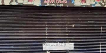 Clausuran antros en Texmelucan relacionados con la venta de drogas