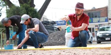 Jaime Aureoles realiza jornada de faena en el Parque de San Juan Tuxco