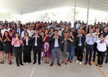 Encabeza Omar Muñoz foro “Día internacional de la mujer”