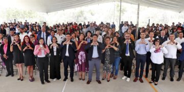 Encabeza Omar Muñoz foro “Día internacional de la mujer”