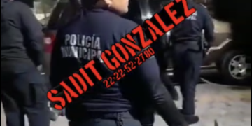 Mientras la delincuencia va en aumento en Tehuacán policias detienen a estudiante con abuso de autoridad.