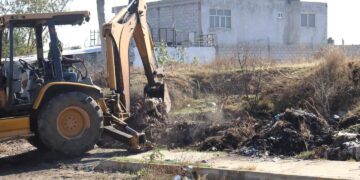 Servicios Públicos atiende solicitud de vecinos de la Calle Barranquilla de Ocoyucan