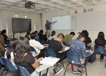 Retoman clases presenciales cerca de 50 mil estudiantes en Ciudad Universitaria de la BUAP