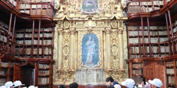 En tercer viaje inolvidable, cientos de estudiantes disfrutan de tesoros de Puebla
