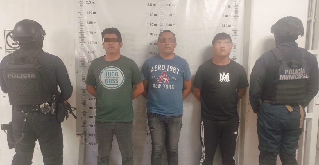 Detienen a tres sujetos armados en Cuautlancingo