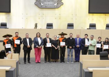 Congreso del Estado reconoce a Marching Bands