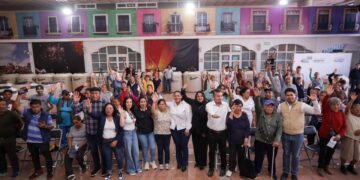 Entrega de tinacos en San Andrés Cholula mejora condiciones de vida: Lupita Cuautle