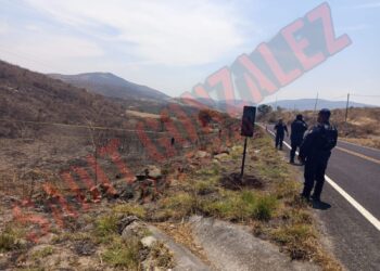 Hallan cadáver con huellas de violencia en la carretera Cuautla–Izúcar
