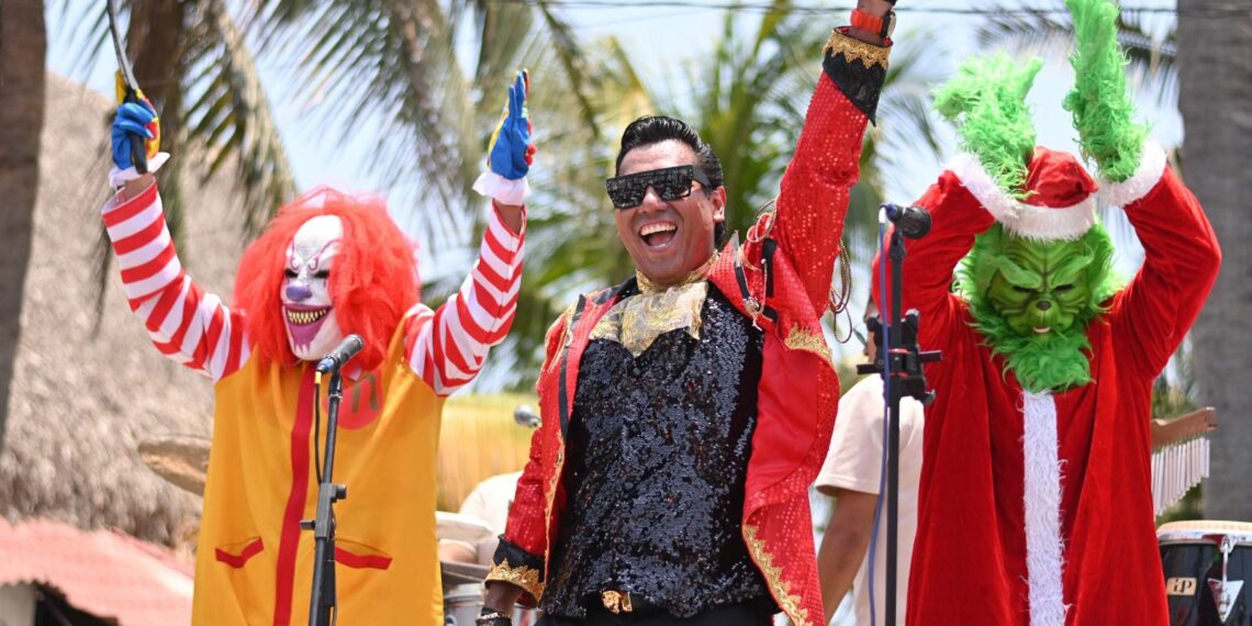 Juan Córdoba “Panda” es proclamado Rey del Carnaval de Veracruz 2025