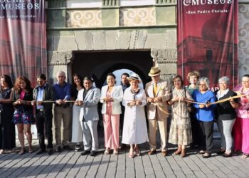 Enrique Benítez ilumina Cholula en la Noche de Museos