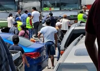 Hombre y Mujer heridos durante balacera en Tianguis de Tepeaca