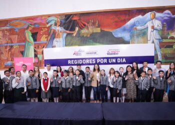 Niñas y niños viven experiencia cívica al participar en sesión de Cabildo Infantil en San Andrés Cholula