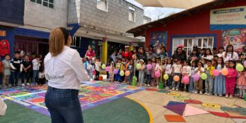 Presidenta Rosy Díaz celebra el Día del Niño con entrega de más de 7 mil juguetes en Tlahuapan