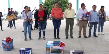 Ocoyucan celebra con alegría y reconocimiento a las madres del municipio
