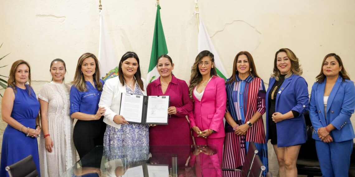 Firman convenio en San Andrés Cholula para impulsar el emprendimiento de mujeres
