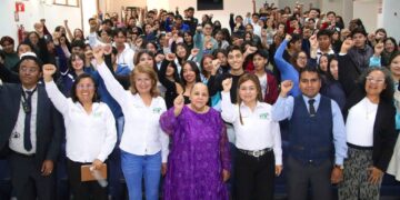Embajadora de Sudáfrica, Beryl Rose Sisulu, visita la Universidad Tecnológica de Huejotzingo