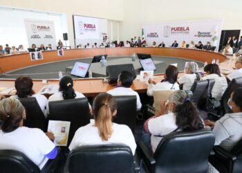 Armenta se compromete a dar seguimiento puntual a casos de personas desaparecidas en Puebla
