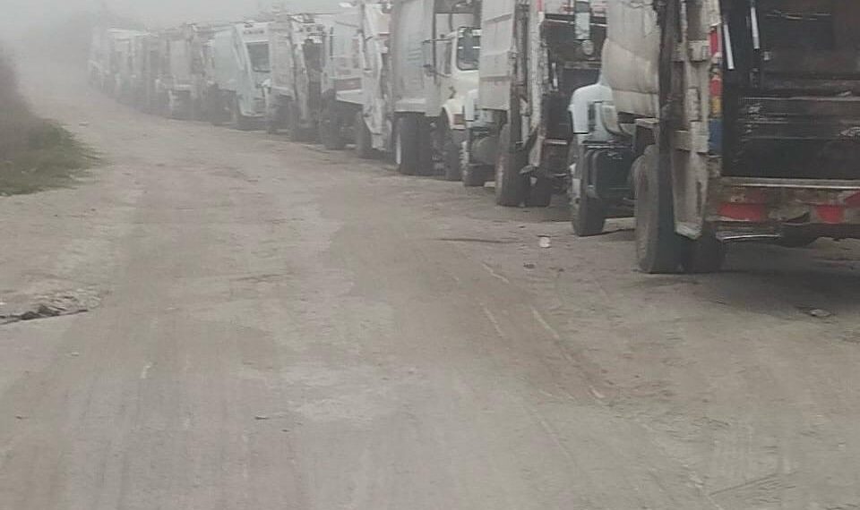 Retraso en la recolección de basura en Quecholac por fallas mecánicas y tiempos de traslado