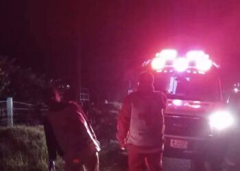 Motociclista pierde la vida en la curva de Tomatlán