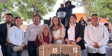 Presidenta Rosy Díaz encabeza emotiva celebración del Día de las Madres en Tlahuapan