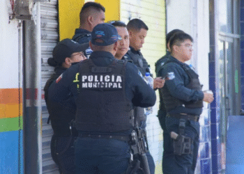Pobladores detienen a presunto ladrón y lo entregan a la policía en Texmelucan