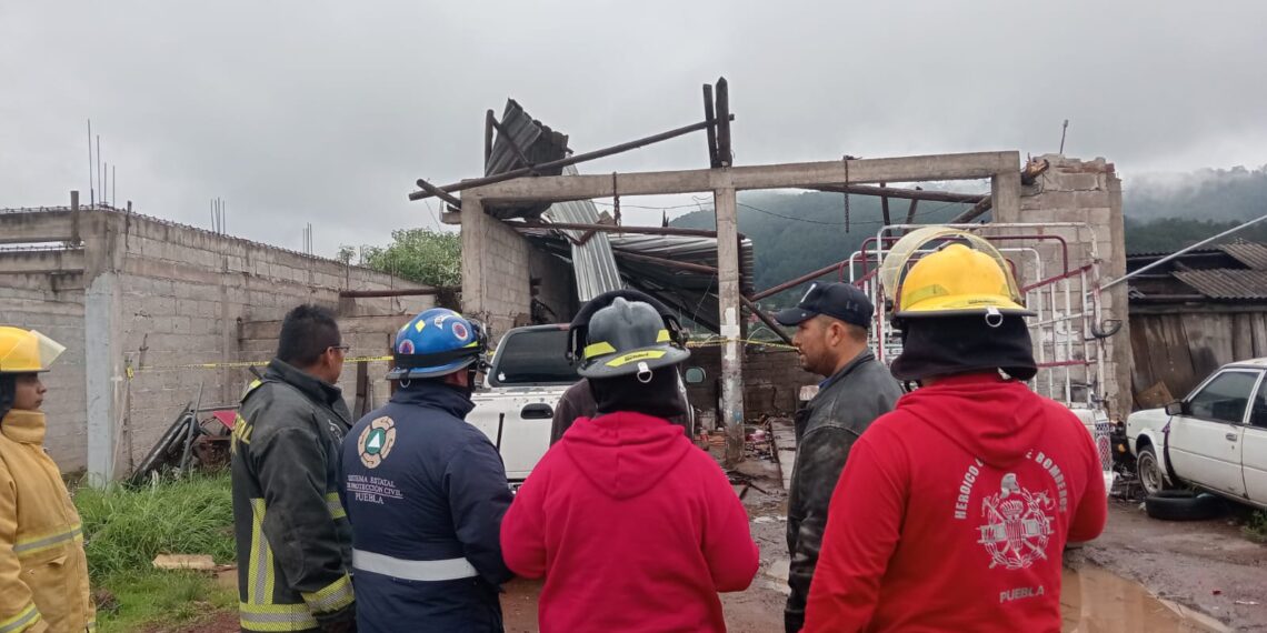 Gobierno de Puebla atiende de forma inmediata a afectados por tornado en Chignahuapan