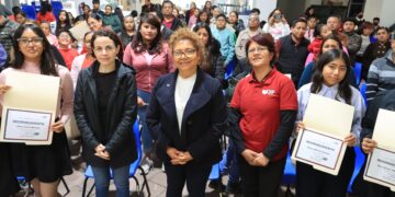 Encabeza Tere Alfaro cierre de los talleres “Dando Sonrisas a mi Alrededor”