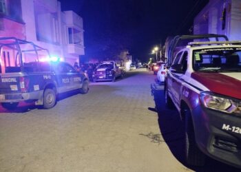 Policías de Quecholac frustra robo en Oxxo