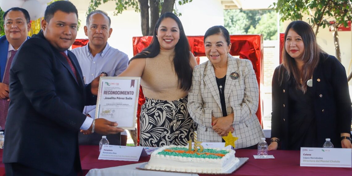 San Pedro Cholula impulsa la educación con mejoras en infraestructura en el 15° aniversario del CECyTE