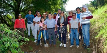 Reforestación en la barranca Tlapatlahuaya, San Matías Tlalancaleca