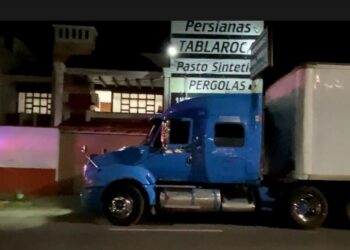 Balean conductor de camión en intento de asalto en la Cuacnopalan-Oaxaca.