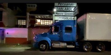 Balean conductor de camión en intento de asalto en la Cuacnopalan-Oaxaca.