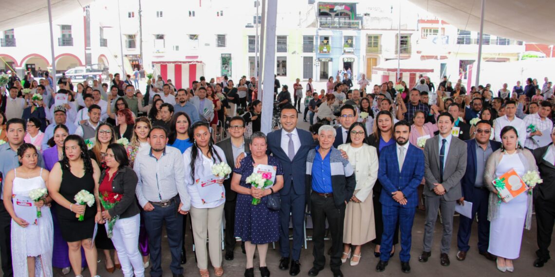 “Sí, acepto con orgullo”: celebra Huejotzingo la primera boda comunitaria de la administración