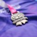 Presentan medalla y playera de la 1ª Carrera Canina en San Andrés Cholula